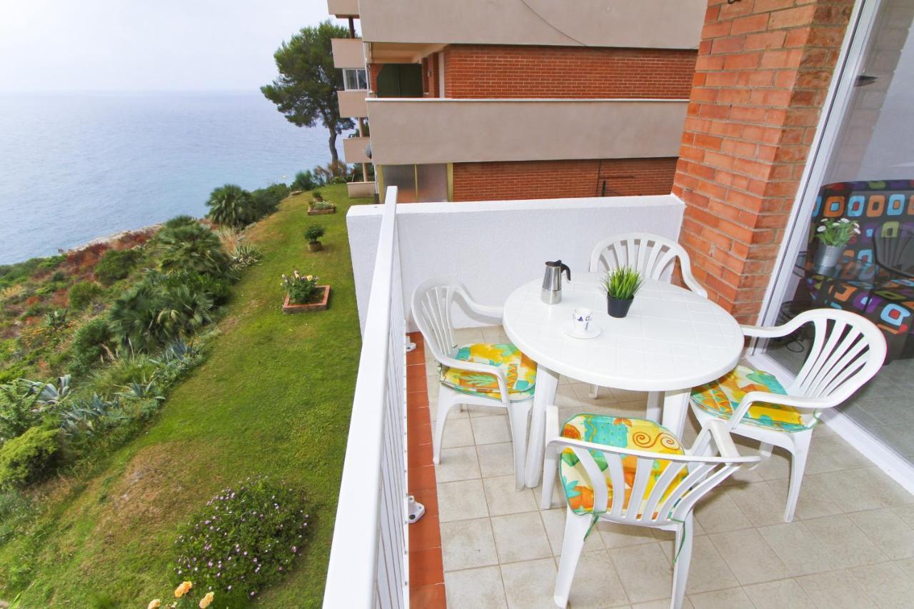 Cabo Menor 2 Planet Costa Dorada Apartment Salou Ngoại thất bức ảnh